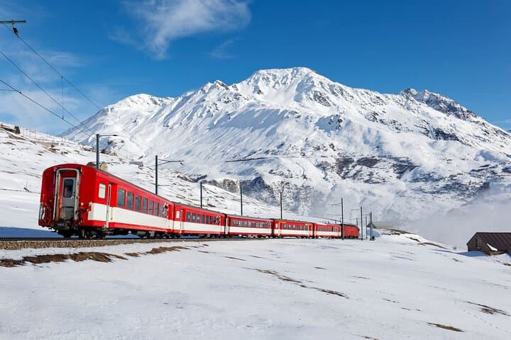 Glacier Express UNESCO Views & St. Moritz Tour